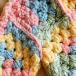 Einfache Granny Square Babyjacke